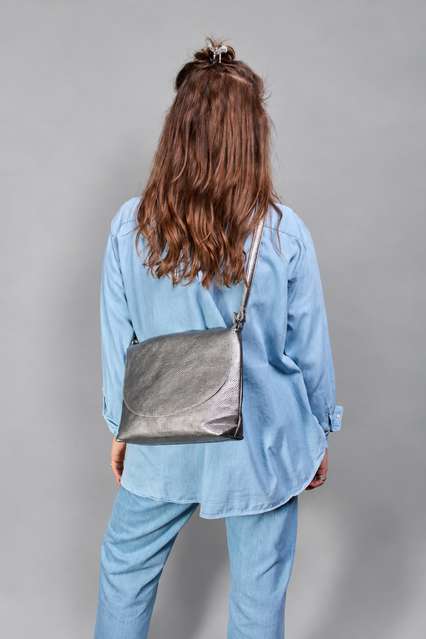 crossbody vegan silber