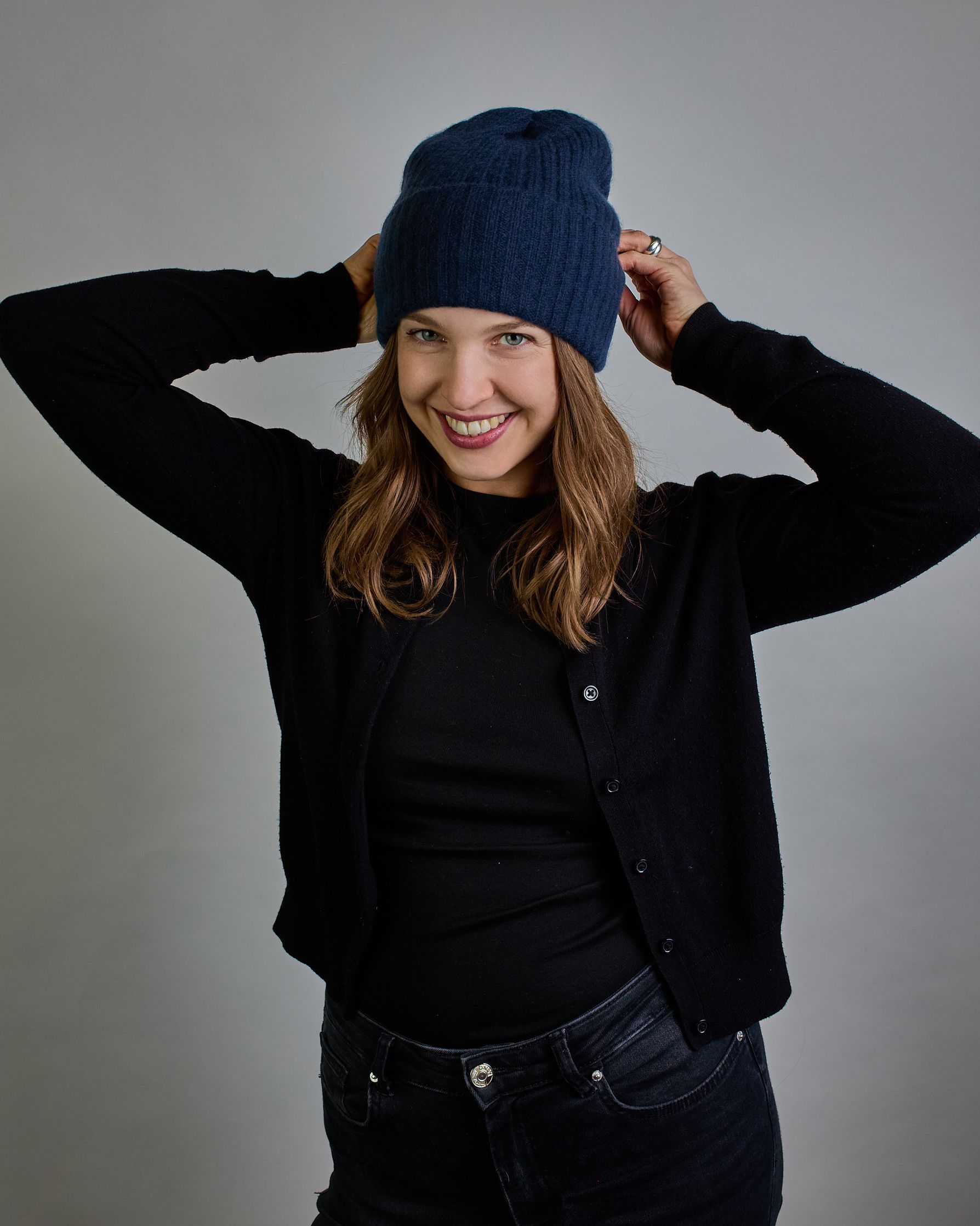 Dunkelblaue Kaschmir Ripp-Haube mit Umschlag #5