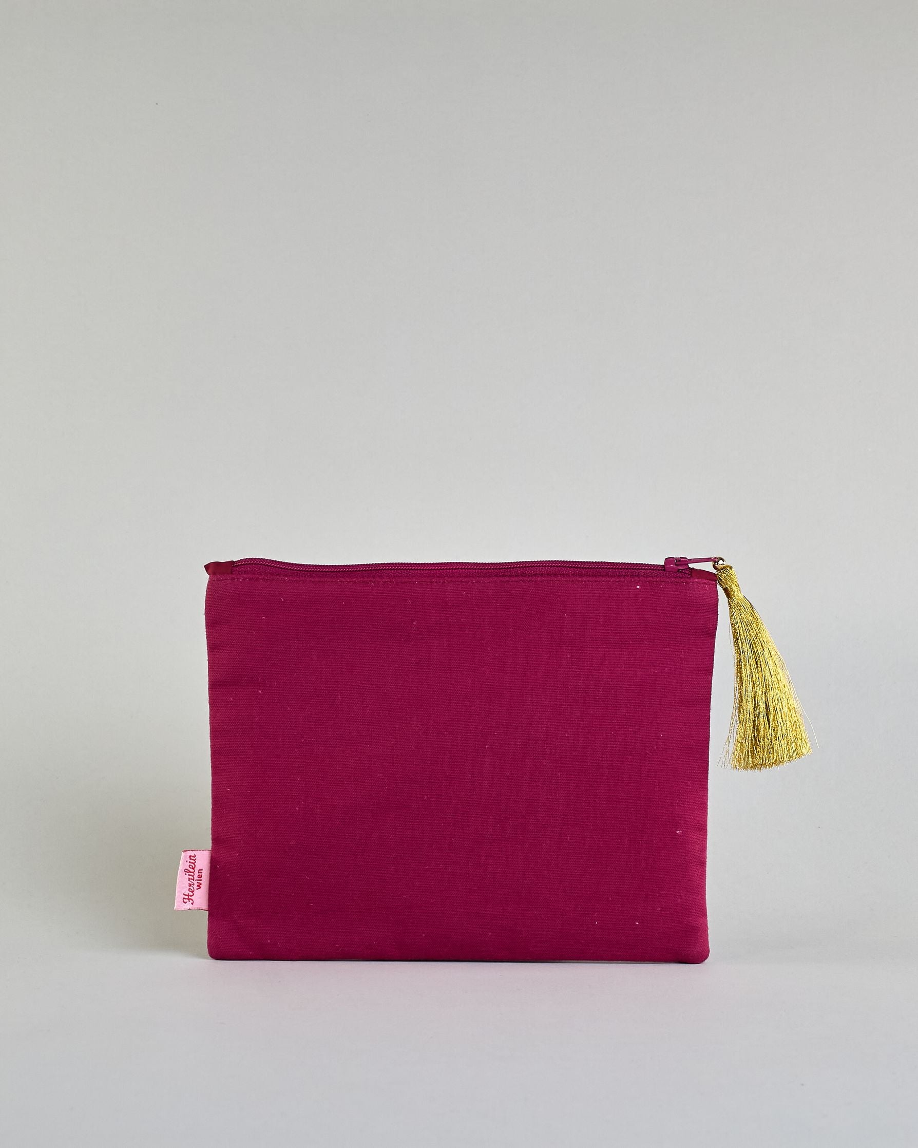 Kosmetiktasche in magenta Ton aus Baumwolle mit zwei Kolibri Vögeln und Blumen aus Perlenstickerei. Goldene Quaste am Zippverschluss #2