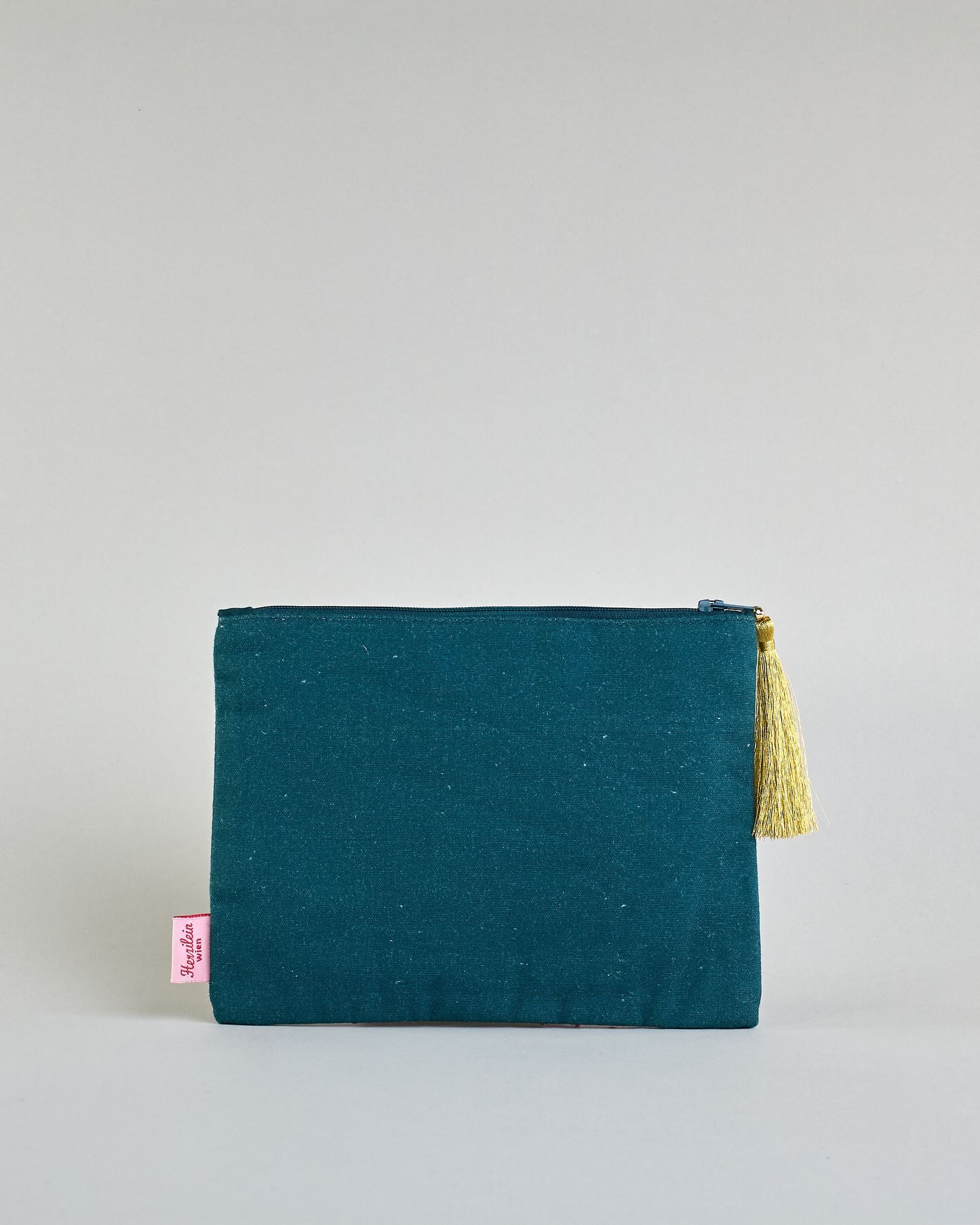 Petrolfarbene Kosmetiktasche aus Baumwolle mit großen Blumen aus Perlenstickerei in bunten Farben. Goldene Quaste am Zippverschluss #2