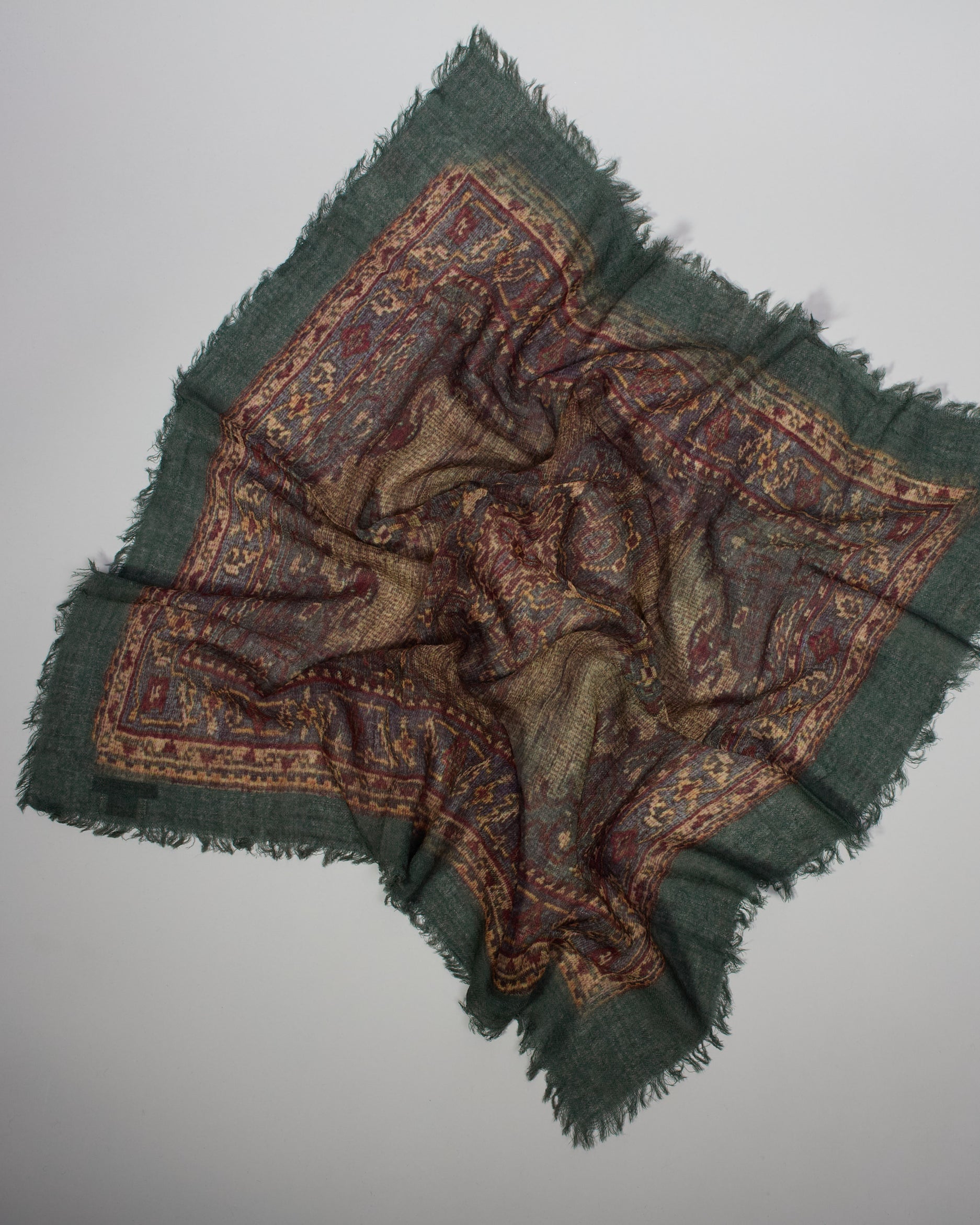 Bandana petrol