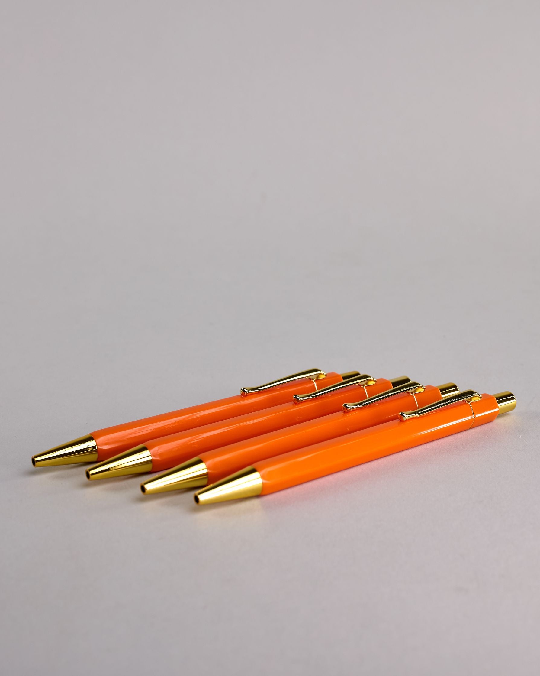 OrangerKugelschreiber mit goldenem Clips und goldenem Druckknopf #3