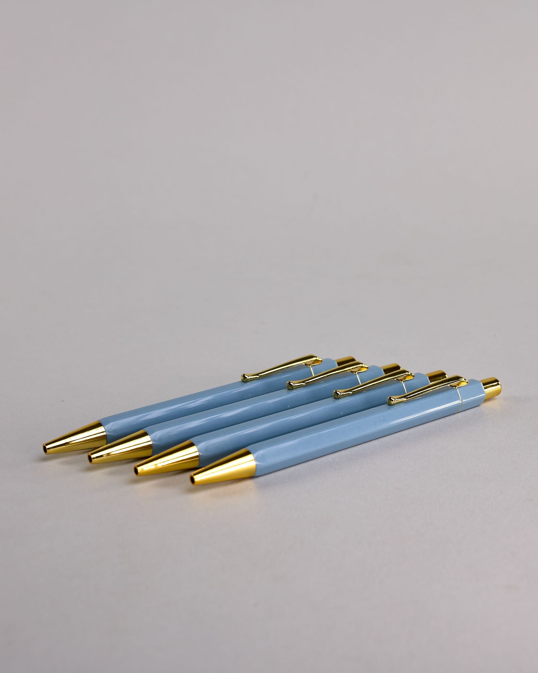 Hellblauer Kugelschreiber mit goldenem Clips und goldenem Druckknopf #3