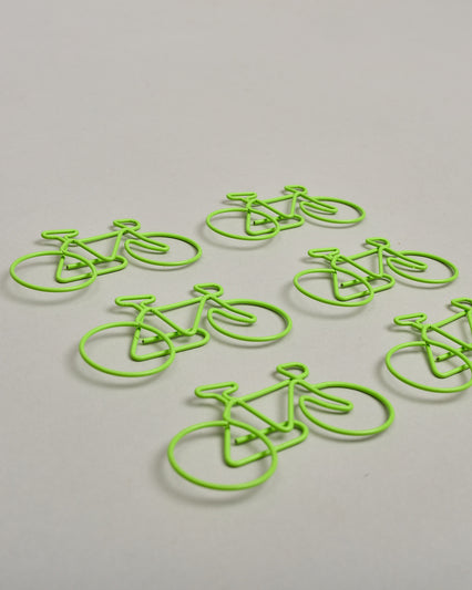 Büroklammern in Form von Fahrrädern aus grünem Draht. Sie kommen in einer kleinen Silikonverpackung. #1