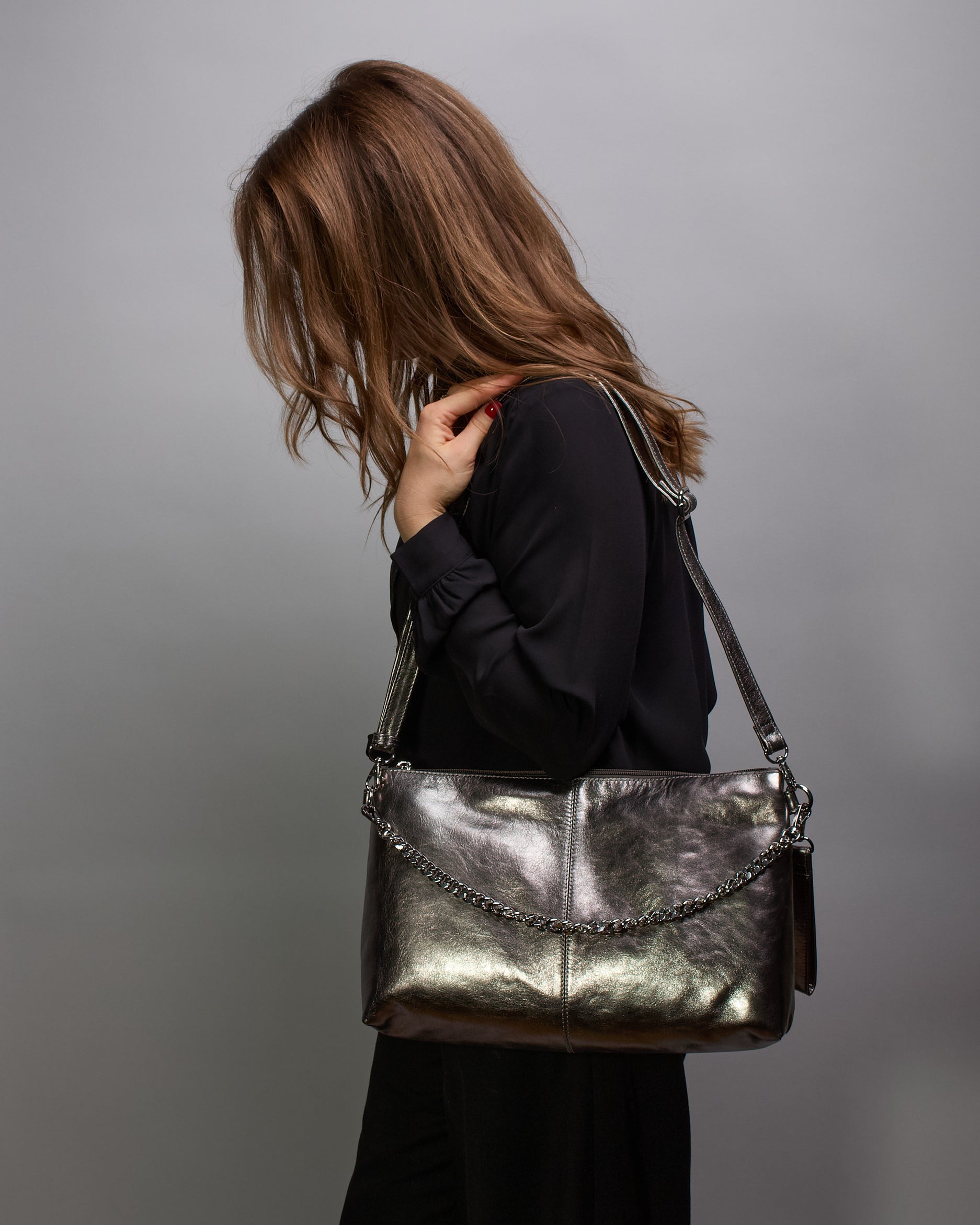 Metallic grau