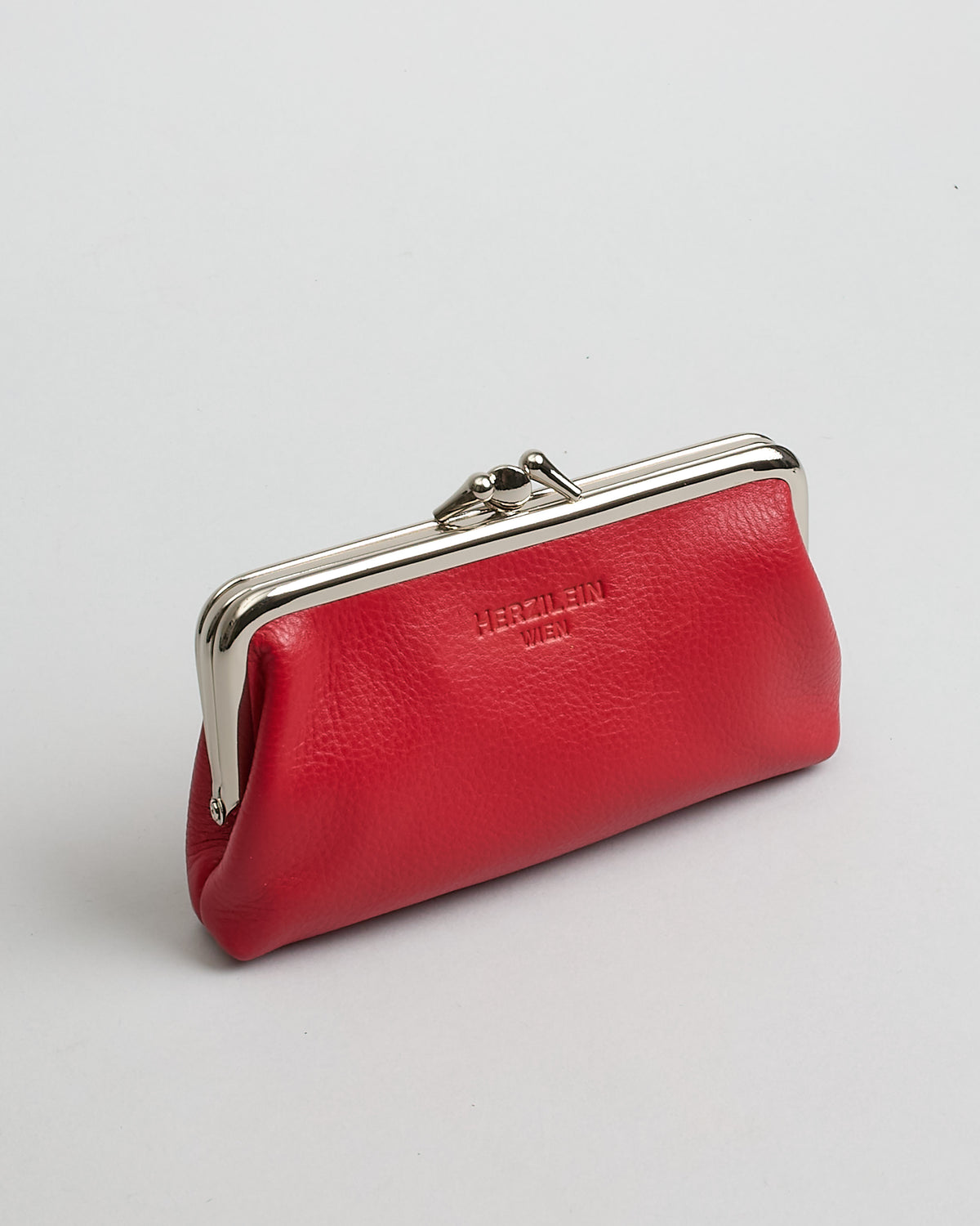 Retro Clip Purse lipstick