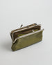 Retro Clip Purse moss green